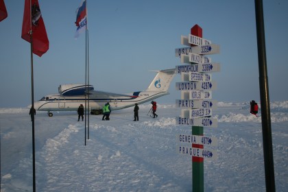 Arriving with the jet at Borneo Station.
