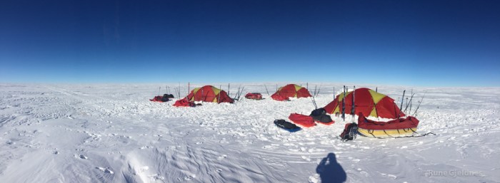One of many camps. Steady temperatures - 27 C to - 32 C.